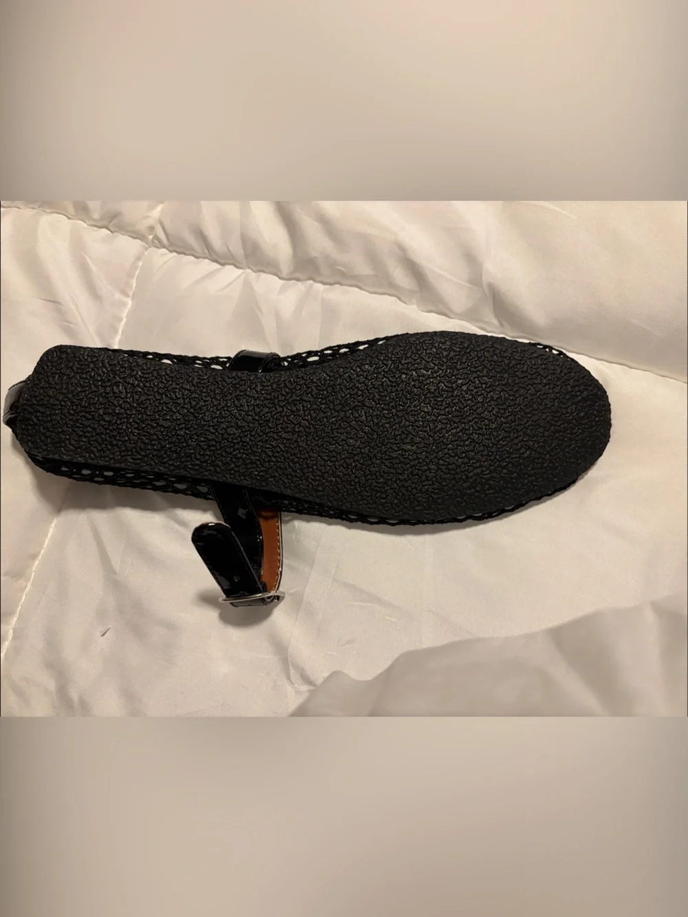 FISHNET MARY JANE BALLET FLATS — SIZE 39 / US 8.5
